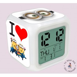 Réveil personnalisé – Idée cadeau et design unique - Les minions