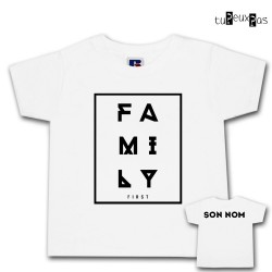 T-shirt Family First "NOM personnalisable" - Adulte et Enfant